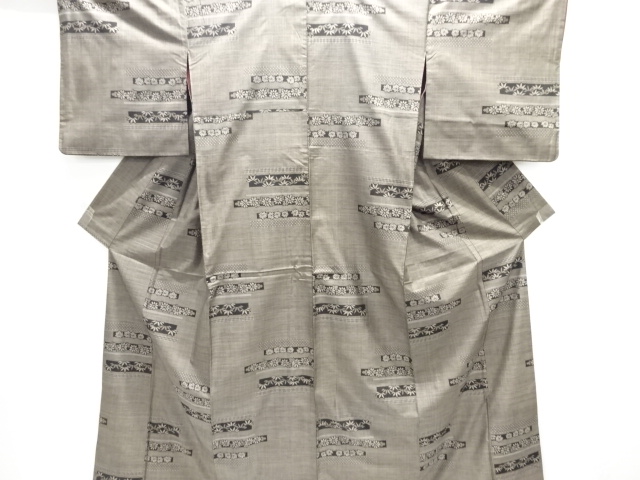 JAPANESE KIMONO / SILK / DORO OSHIMA TSUMUGI / WOVEN ABSTRACT STRIPE